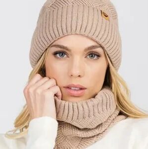 Khaki fleece lined detachable pom-pom beanie and hat set
